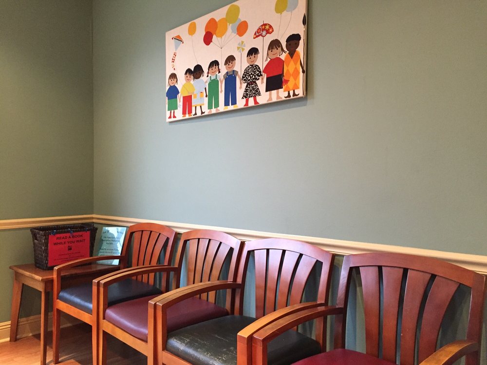 ASSOCIATES IN PEDIATRIC AND ADOLESCENT MEDICINE 8040 Goodwood Blvd