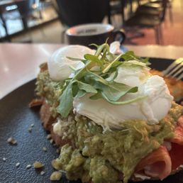 Avo toast Avo toast