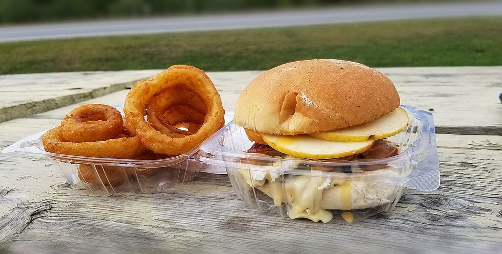 BURGER BARN 70 Photos & 101 Reviews Food Stands Jeffersonville, VT Restaurant Reviews