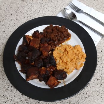 JL Smokehouse - Another veiw of that amazing plate. - Barbeque Near Me - Phoenix, Arizona