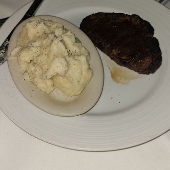 B Christopher's - 10 oz. Filet Mignon and Mashed Potatoes - American Near Me - Greensboro, North Carolina B Christopher's - 10 oz. Filet Mignon and Mashed Potatoes - American Near Me - Greensboro, North Carolina