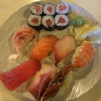 Rolla Cabin - Sushi Deluxe plate.... $14 something, not too shabby!! - Japanese Near Me - Hayward, California Rolla Cabin - Sushi Deluxe plate.... $14 something, not too shabby!! - Japanese Near Me - Hayward, California