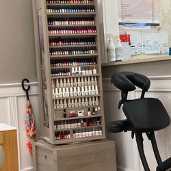 Best Nail Salon