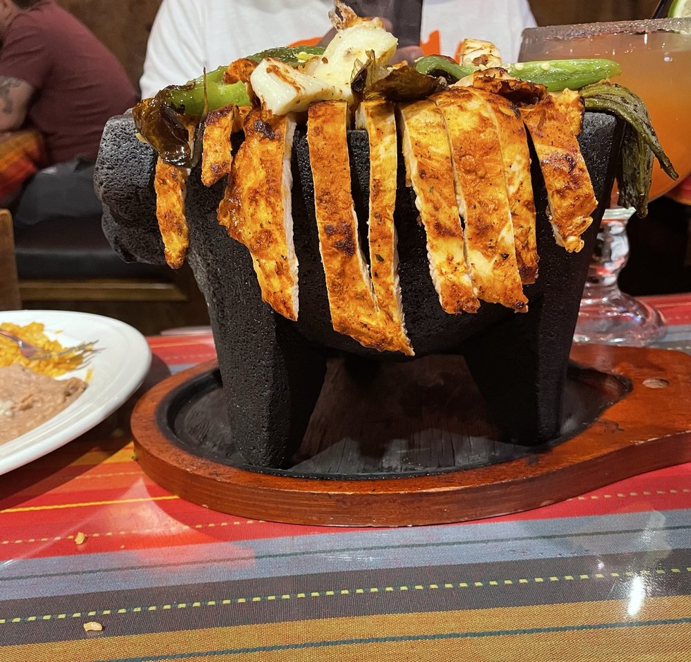 Tacos La Patrona Logo