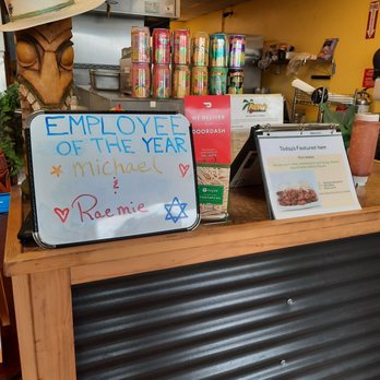 Roxy's Island Grill - employee of the year sign - Hawaiian Near Me - Milwaukie, Oregon Roxy's Island Grill - employee of the year sign - Hawaiian Near Me - Milwaukie, Oregon