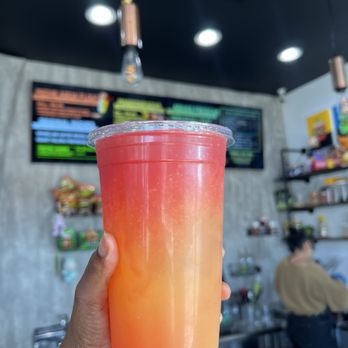 Limedrop - Passion punch with cantaloupe - Ice Cream & Frozen Yogurt Near Me - Bellflower, California