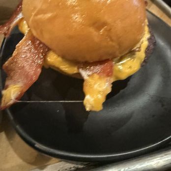 The Finn - Craft Burger: Plain bacon cheeseburger - Food Court Near Me - Houston, Texas