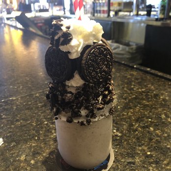 Smokey Bones Tyngsboro - Oreo Milkshake - Barbeque Near Me - Tyngsboro, Massachusetts