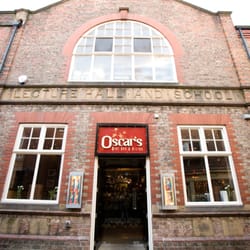 Oscar's Wine Bar & Bistro