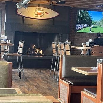 Toppers Pizza Place - Pizza Near Me - Oxnard, California Toppers Pizza Place - Pizza Near Me - Oxnard, California