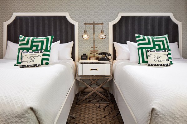 The Carlyle Inn by null