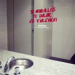 Swiss Medical Center Microcentro - Baño.