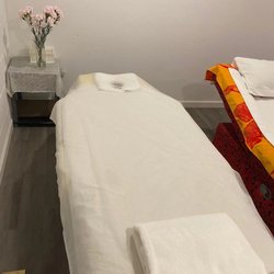 Oriental Foot Massage Bar - Combo Room