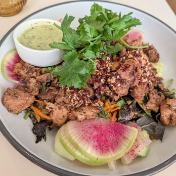 Two Hands - Harissa chicken lentil bowl - Breakfast & Brunch Near Me - Nashville, Tennessee