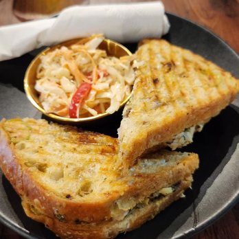 Metropolis Mercantile + Cafe - Grilled Chicken Sandwich - Themed Cafes Near Me - Newmarket, Ontario
