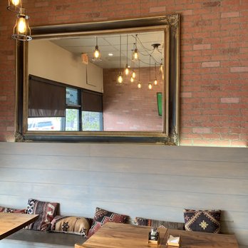 Sofra Urbana - Beautiful interior design, warm and inviting. - Pizza Near Me - Fountain Valley, California Sofra Urbana - Beautiful interior design, warm and inviting. - Pizza Near Me - Fountain Valley, California