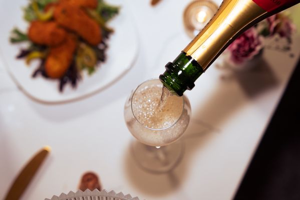 Blanc Champagne Bar by null