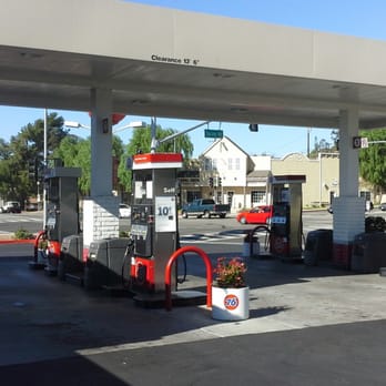 Moorpark 76 - Gas Stations Near Me - Moorpark, California Moorpark 76 - Gas Stations Near Me - Moorpark, California