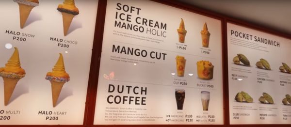 Halomango beach by null