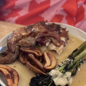 9th Street Bistro - Chicken cordon blu - Modern European Near Me - Noblesville, Indiana 9th Street Bistro - Chicken cordon blu - Modern European Near Me - Noblesville, Indiana
