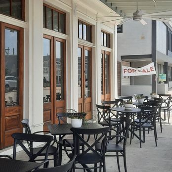 Sugar and Rye - Outside seating - Breakfast & Brunch Near Me - Galveston, Texas Sugar and Rye - Outside seating - Breakfast & Brunch Near Me - Galveston, Texas