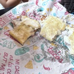 Al chile Taqueria - Quesadilla
