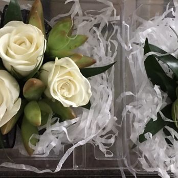 Wild Rose Floral - Florists Near Me - Clovis, California Wild Rose Floral - Florists Near Me - Clovis, California