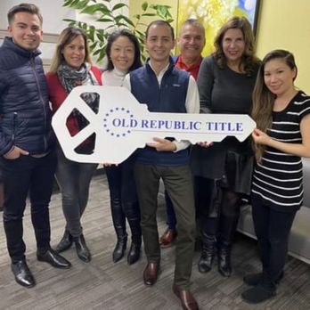 Jaime Tijero - REMAX Regency - Closing day! - Real Estate Agents Near Me - Hercules, California Jaime Tijero - REMAX Regency - Closing day! - Real Estate Agents Near Me - Hercules, California