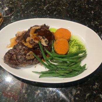 Laporta's Restaurant - Steak Special - New American Near Me - Alexandria, Virginia Laporta's Restaurant - Steak Special - New American Near Me - Alexandria, Virginia