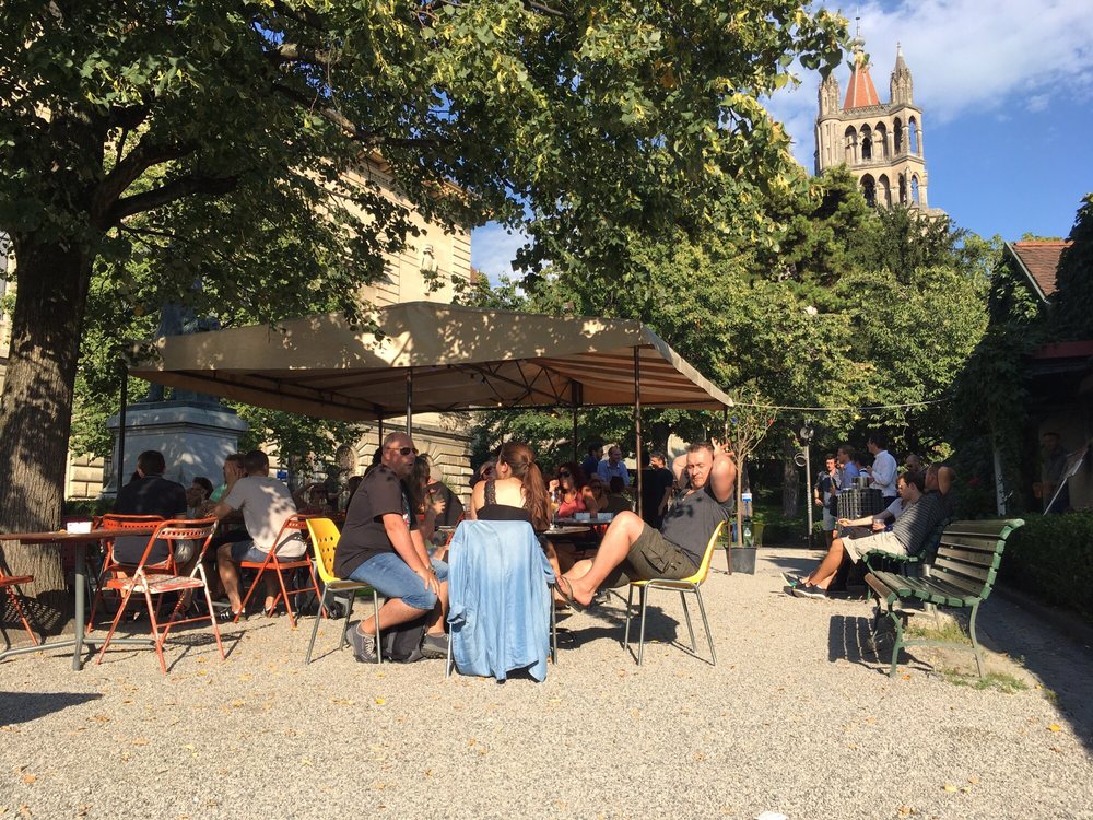 Bar The Great Escape