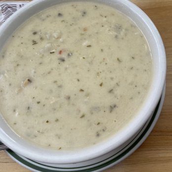 Greenpoint Fish & Lobster - Seafood soup - Seafood Near Me - Brooklyn, New York