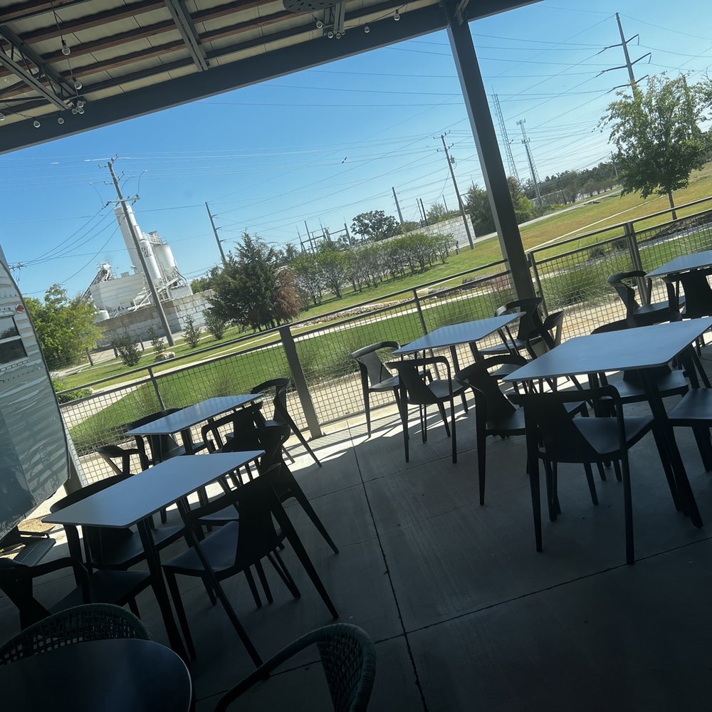 Marfa Texas Kitchen - Outdoor patio - New American Near Me - College Station, Texas Marfa Texas Kitchen - Outdoor patio - New American Near Me - College Station, Texas
