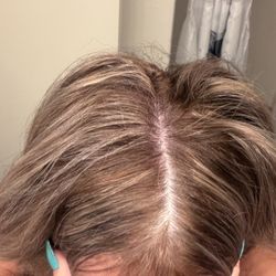 Salon Jo-El - Brassy hot roots