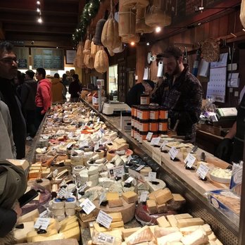V Sattui Winery - Deli cheeses - Wineries Near Me - Saint Helena, California V Sattui Winery - Deli cheeses - Wineries Near Me - Saint Helena, California