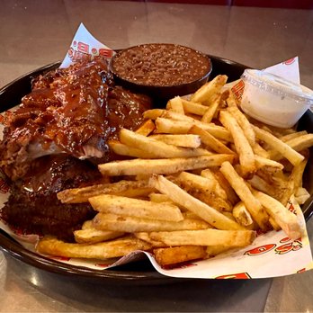 Phil's BBQ - Barbeque Near Me - San Diego, California Phil's BBQ - Barbeque Near Me - San Diego, California