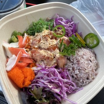 Epic Poke - Before adding crunchy toppings (they pack them on the side so it doesn't get soggy) - Poke Near Me - Austin, Texas Epic Poke - Before adding crunchy toppings (they pack them on the side so it doesn't get soggy) - Poke Near Me - Austin, Texas