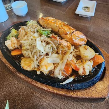 Yirasai Sushi & Cafe - Seafood Combo Teriyaki - Sushi Bars Near Me - Potomac, Maryland Yirasai Sushi & Cafe - Seafood Combo Teriyaki - Sushi Bars Near Me - Potomac, Maryland