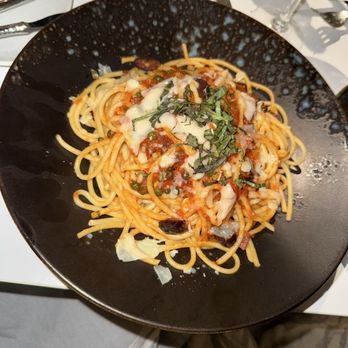 Limón Rooftop Bar - Bucatini - Mediterranean Near Me - Naples, Florida