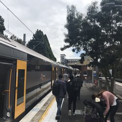 Artarmon Train Station