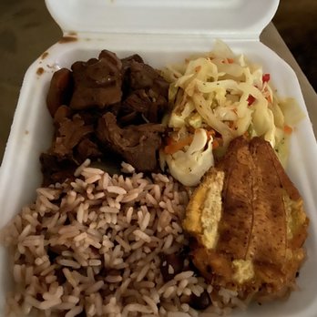 Valencias - Brown Stew chicken lunch special!! - Caribbean Near Me - Margate, Florida Valencias - Brown Stew chicken lunch special!! - Caribbean Near Me - Margate, Florida