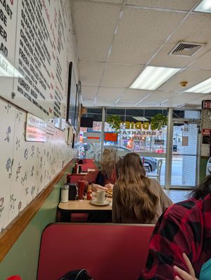 Eddie's Breakfast & Lunch by null