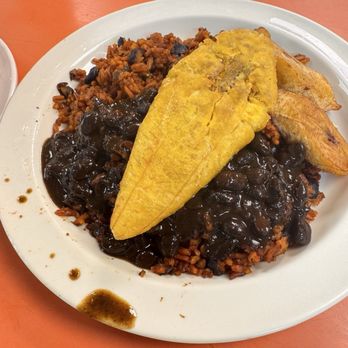 Margon - Dirty rice and beans with plantains - Cuban Near Me - New York, New York