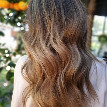 Maria Blankevoort - The most perfect sunkissed highlights - Hair Extensions Near Me - Montrose, California Maria Blankevoort - The most perfect sunkissed highlights - Hair Extensions Near Me - Montrose, California