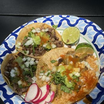 El Sabroson De La Linea 2 - taco plate! - Food Trucks Near Me - Santa Clara, California El Sabroson De La Linea 2 - taco plate! - Food Trucks Near Me - Santa Clara, California