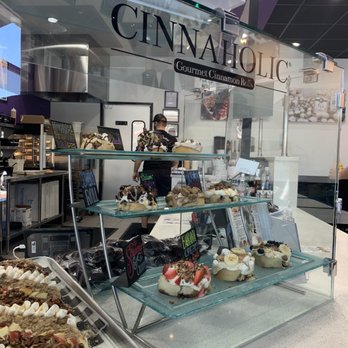 Cinnaholic - Display - Bakeries Near Me - Dallas, Texas