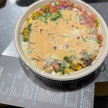 mezeh - Chicken shawarma bowl - Mediterranean Near Me - Laurel, Maryland