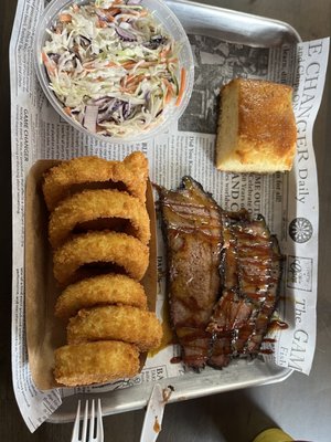 Big Belly Que by null