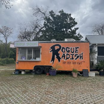 Rogue Radish - trailer - Juice Bars & Smoothies Near Me - Austin, Texas