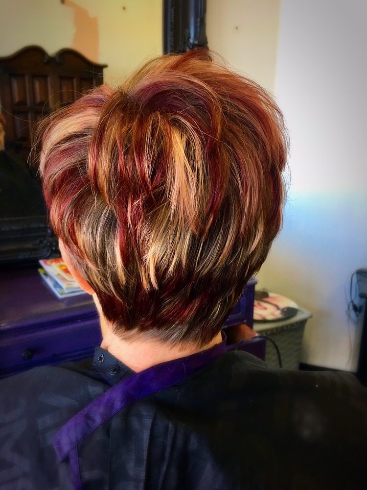 Phenix Salon Suite Logo