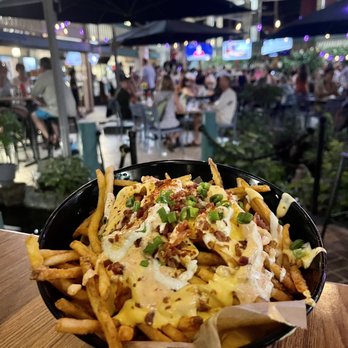 Down the Hatch Maui - Mermaid Fries - Seafood Near Me - Lahaina, Hawaii